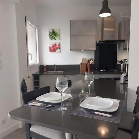 Centre - Sea View - Modern - Walking Distance And Palais Des Festivals Apartment