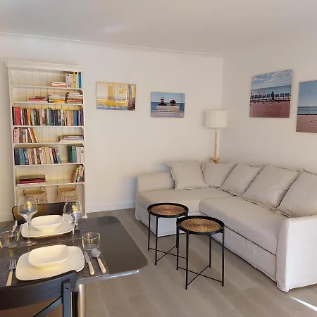 Centre - Sea View - Modern - Walking Distance And Palais Des Festivals Apartment *