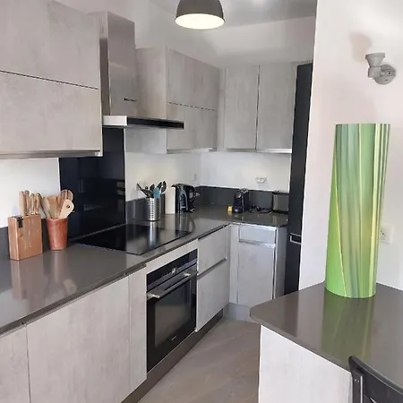 Centre - Sea View - Modern - Walking Distance And Palais Des Festivals *